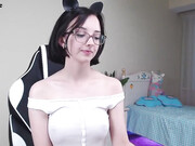 queen_kitty1818_13062022_1905_female_chaturbate_3