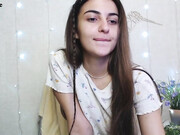 sweetbrunettt_20062022_0610_female_chaturbate
