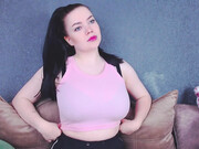 blondiebetsy_19062022_1619_female_chaturbate