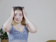 amelia_colins_02082022_1915_female_chaturbate_1