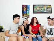average_abrah_05082022_1952_couple_chaturbate_2