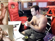 damn_whos_that_21052022_0530_couple_chaturbate_2