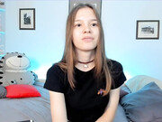 joanbenne_14082022_1836_female_chaturbate_5