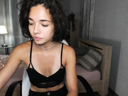 ella_flare_26082022_2038_female_chaturbate