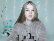 little__cherrry_22082022_0152_female_chaturbate_2