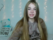 little__cherrry_22082022_0152_female_chaturbate_5